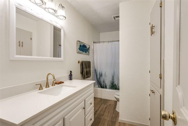 8201 NW 18th Street, Oklahoma City, OK 73127