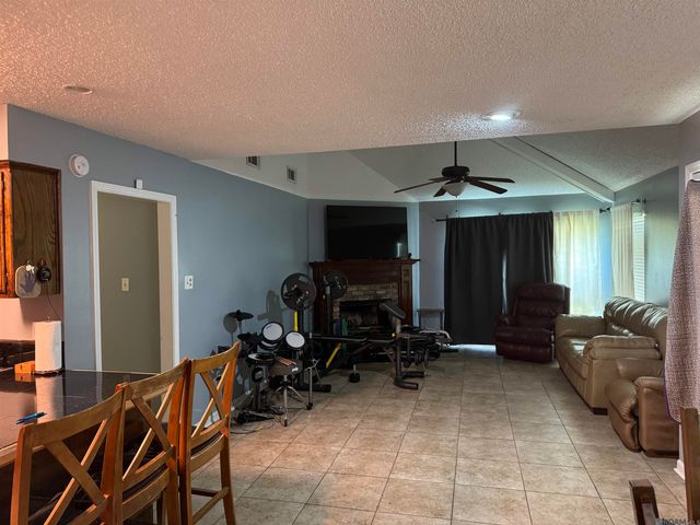 9024 Fox Run Ave, Baton Rouge, LA 70808