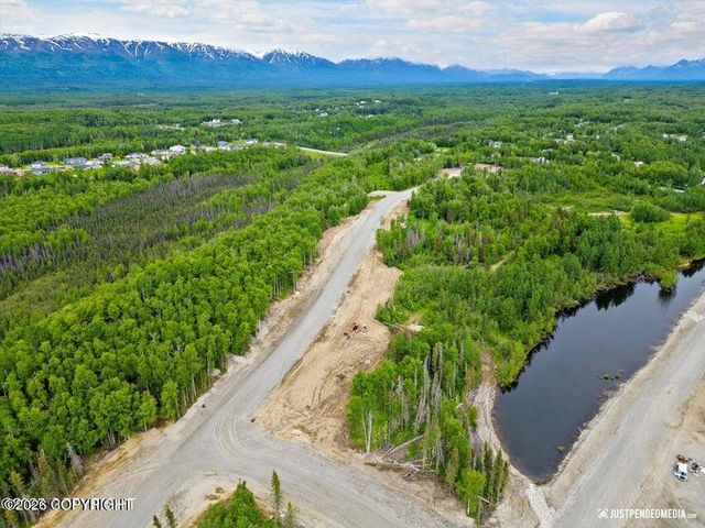 2473 W Longview Circle, Wasilla, AK 99654
