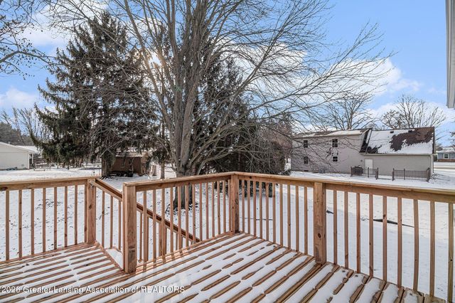 764 St Andrews Drive, Eaton Rapids, MI 48827