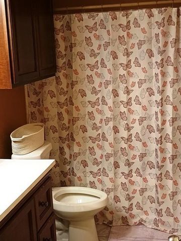 3822 Mattingham Drive, Houston, TX 77066