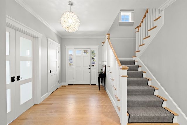 45 Whitehall Cir, Beverly, MA 01915