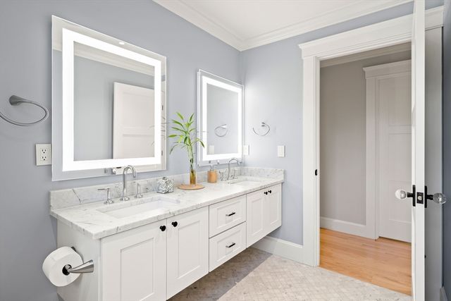 45 Whitehall Cir, Beverly, MA 01915