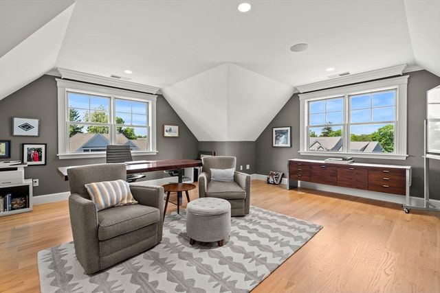 45 Whitehall Cir, Beverly, MA 01915