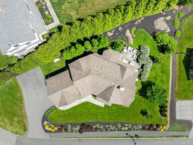 45 Whitehall Cir, Beverly, MA 01915