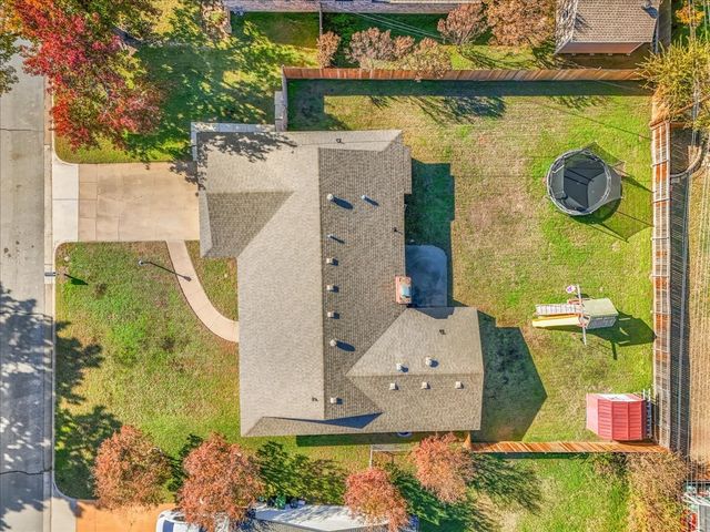 1913 Yucca Trail, Hurst, TX 76054