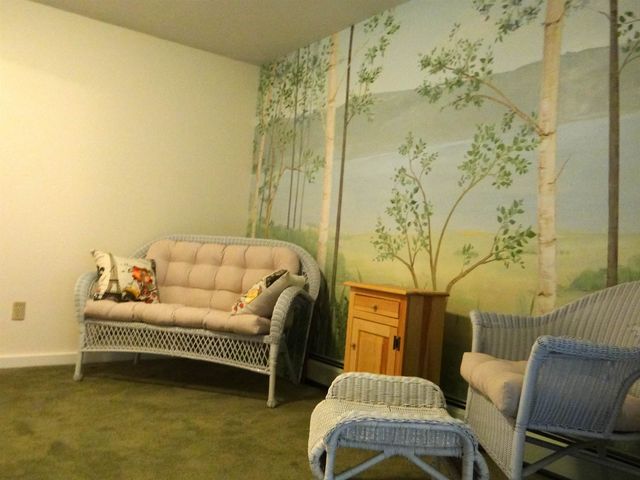 31 Pleasant St Unit 52, Lebanon, NH 03784