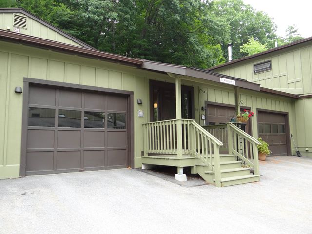 31 Pleasant St Unit 52, Lebanon, NH 03784