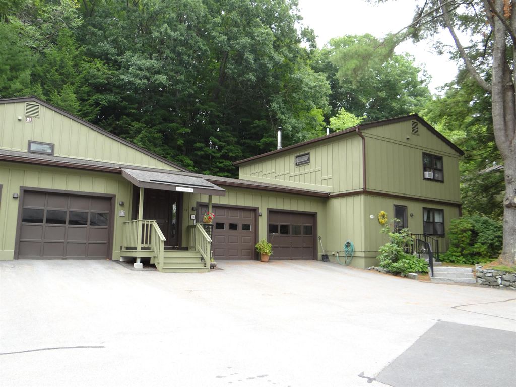 31 Pleasant St Unit 52, Lebanon, NH 03784