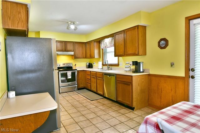 4750 Durst Clagg Road, Cortland, OH 44410