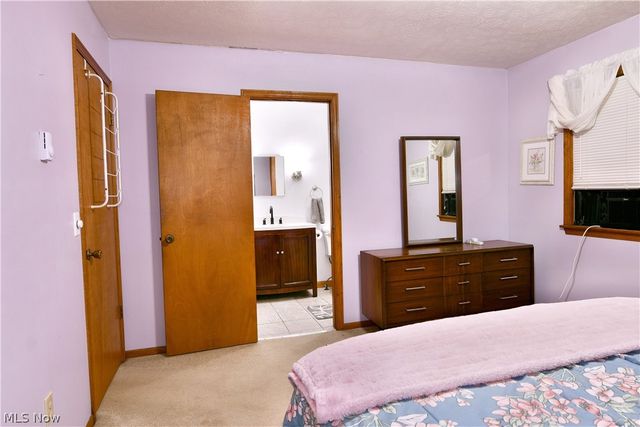 4750 Durst Clagg Road, Cortland, OH 44410