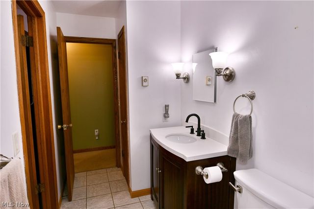 4750 Durst Clagg Road, Cortland, OH 44410