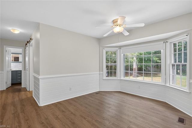820 Coverdale LN, Virginia Beach, VA 23452