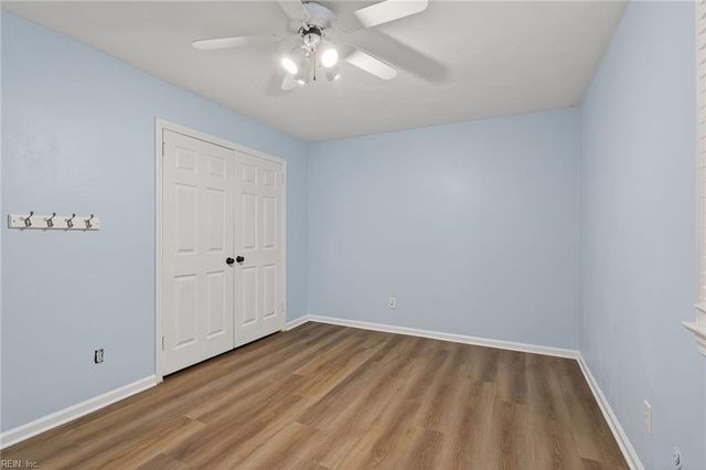 820 Coverdale LN, Virginia Beach, VA 23452