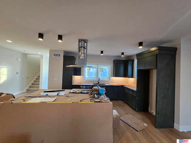 725 Blue Sage Boulevard, Lincoln, NE 68521