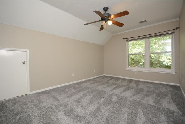 5327 Willow Knoll Court, Houston, TX 77345