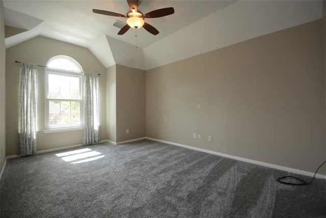 5327 Willow Knoll Court, Houston, TX 77345