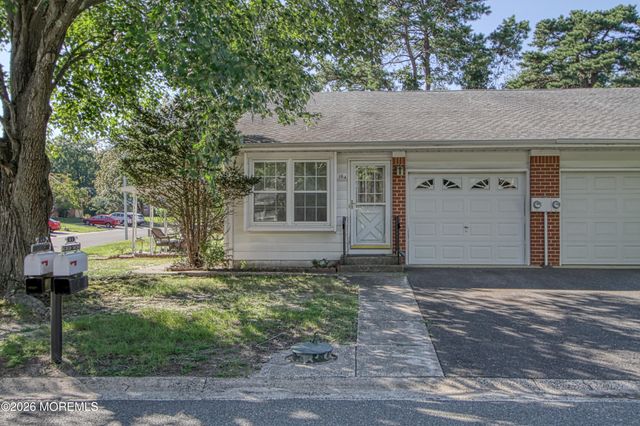 16 Monticello Drive A, Whiting, NJ 08759
