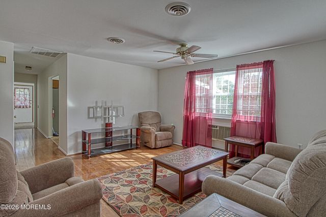 16 Monticello Drive A, Whiting, NJ 08759