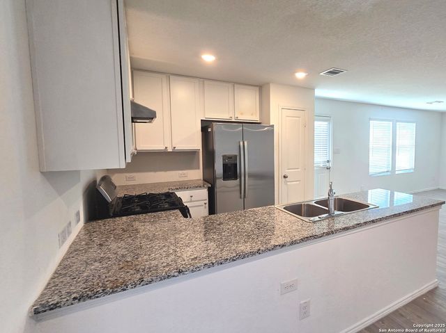 402 Filibusters, San Antonio, TX 78220