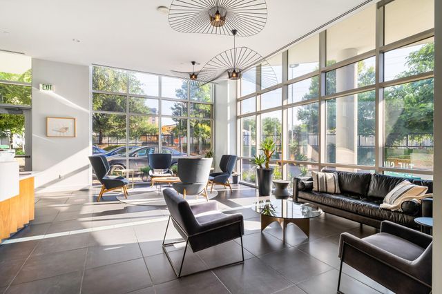 603 Davis ST 907, Austin, TX 78701