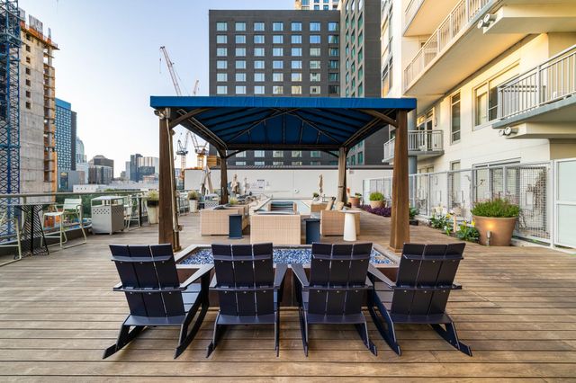 603 Davis ST 907, Austin, TX 78701