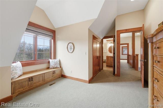 4529 Shoreview Lane, Whitmore Lake, MI 48189