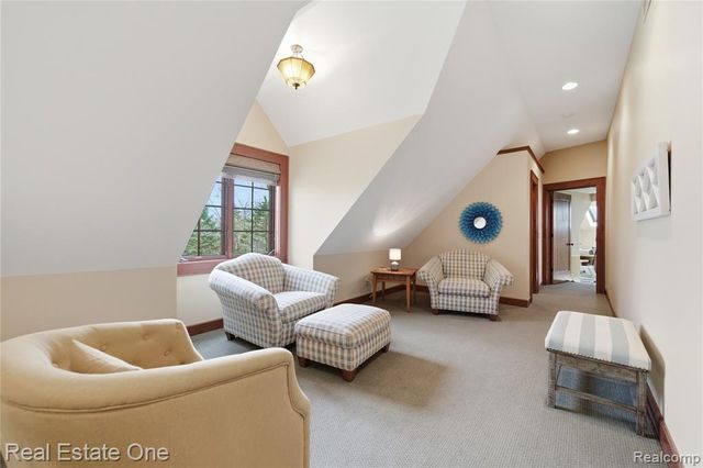 4529 Shoreview Lane, Whitmore Lake, MI 48189