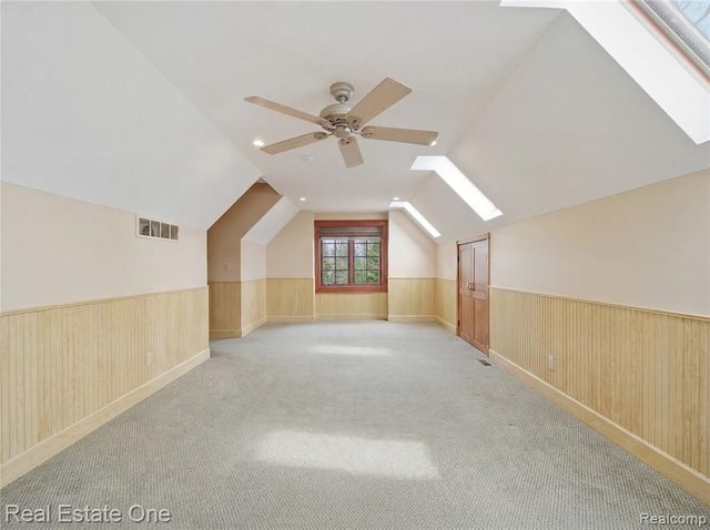 4529 Shoreview Lane, Whitmore Lake, MI 48189