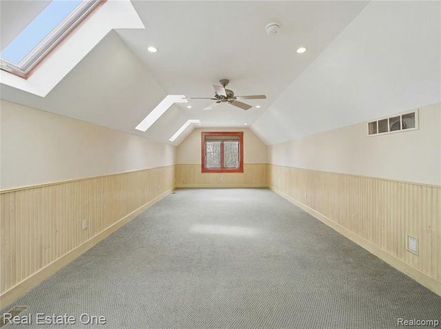 4529 Shoreview Lane, Whitmore Lake, MI 48189