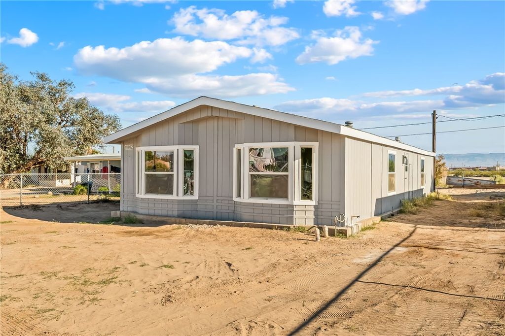 10102 S River Delta Road, Mohave Valley, AZ 86440