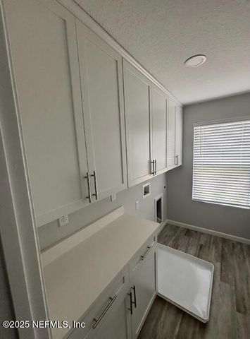 8607 CRYSTALLINE Lane, Jacksonville, FL 32221