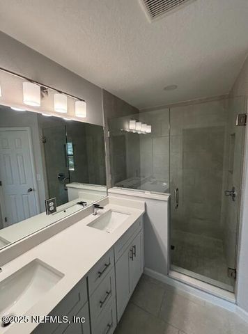 8607 CRYSTALLINE Lane, Jacksonville, FL 32221