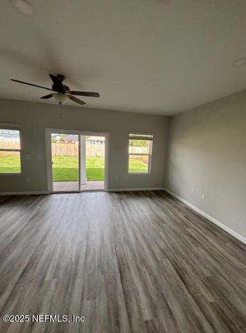 8607 CRYSTALLINE Lane, Jacksonville, FL 32221