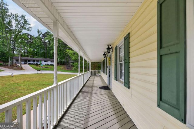 3301 Connie Way, Winston, GA 30187