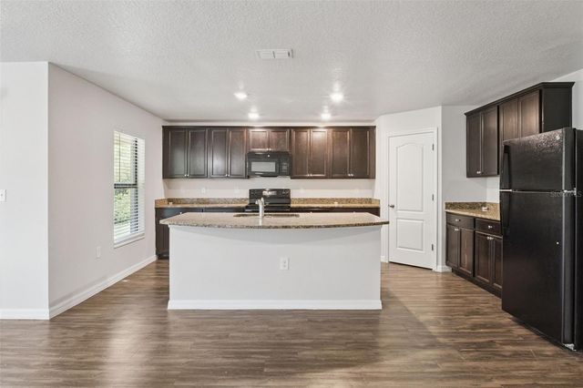 1884 PIEDMONT COURT, Mascotte, FL 34753