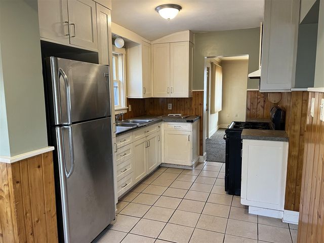 14974 Groesbeck Street, Grand Haven, MI 49417