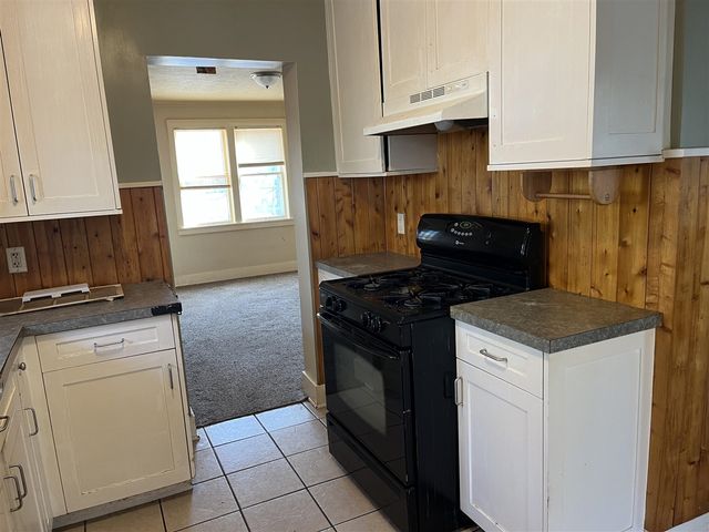 14974 Groesbeck Street, Grand Haven, MI 49417