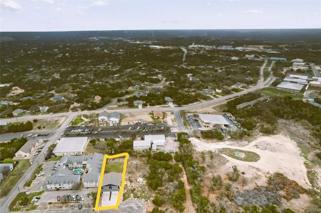 20502 Bonanza ST 2, Lago Vista, TX 78645