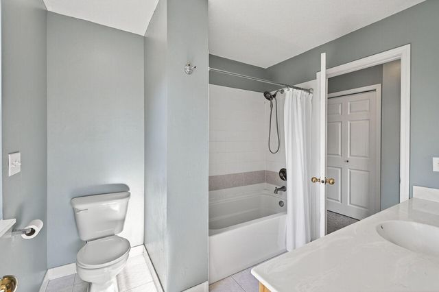 15675 25th Circle N A, Plymouth, MN 55447