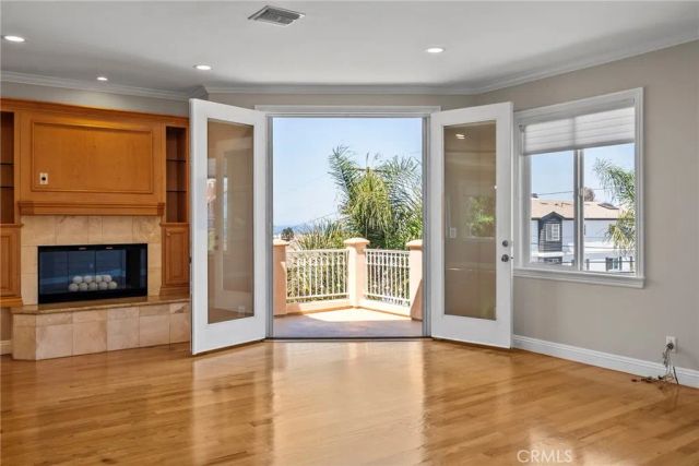 944 5th Street, Hermosa Beach, CA 90254