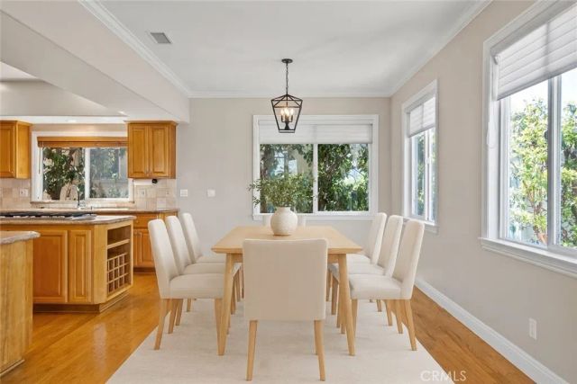 944 5th Street, Hermosa Beach, CA 90254