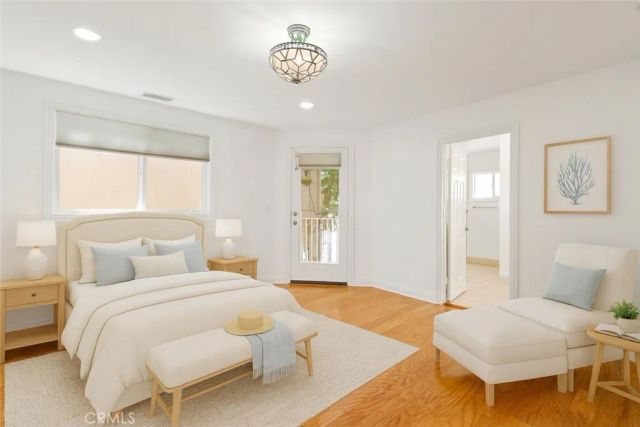 944 5th Street, Hermosa Beach, CA 90254