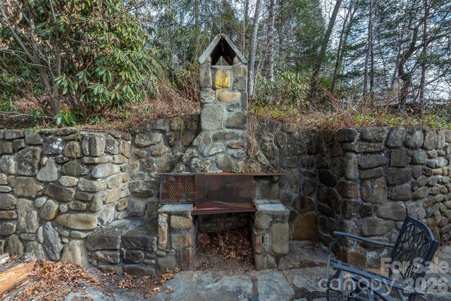 287 North Carolina Terrace, Montreat, NC 28757