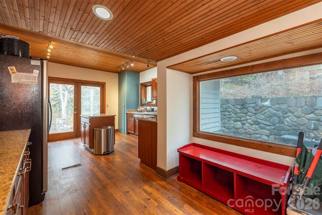 287 North Carolina Terrace, Montreat, NC 28757