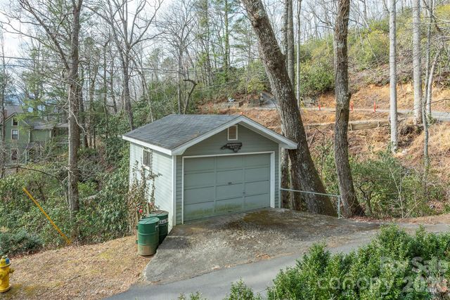 287 North Carolina Terrace, Montreat, NC 28757