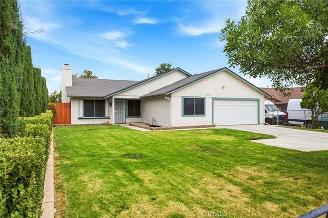 5847 Central Avenue, Riverside, CA 92504