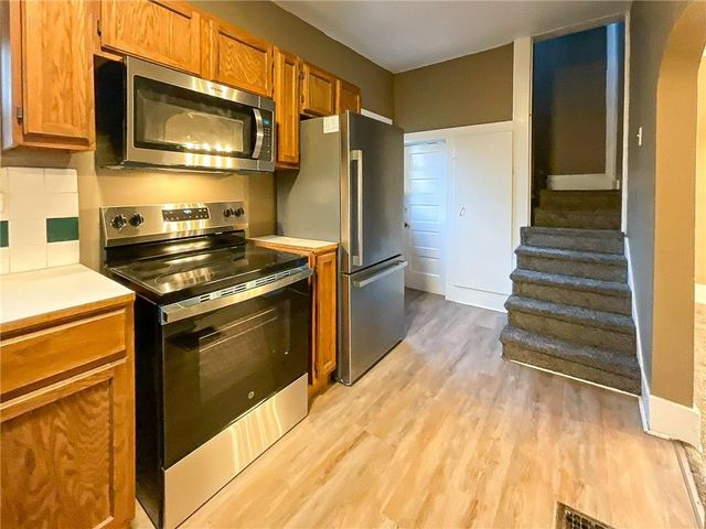 923 E 10th Street, Sedalia, MO 65301