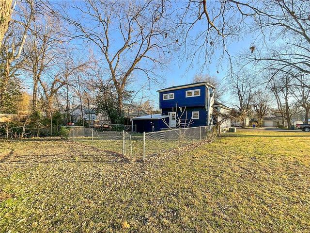 923 E 10th Street, Sedalia, MO 65301