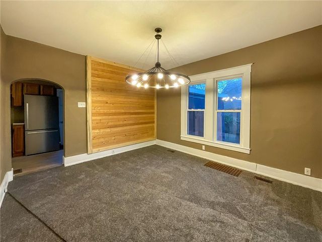 923 E 10th Street, Sedalia, MO 65301